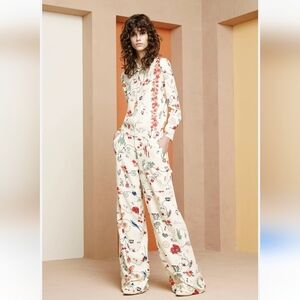 Tory Burch Silk Printed Wide Leg Pants, VGUC, Size 8